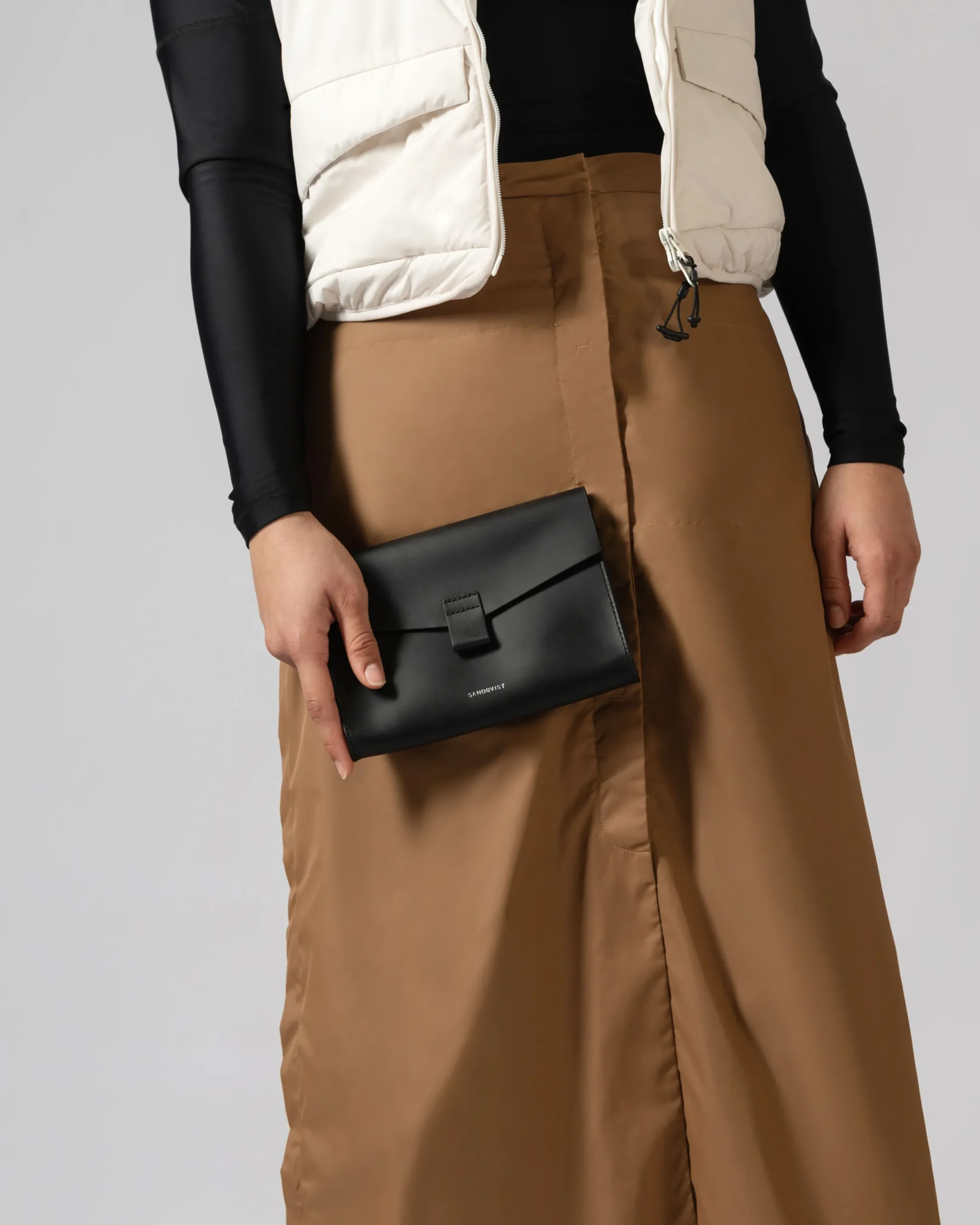 Discount Nova Cuir